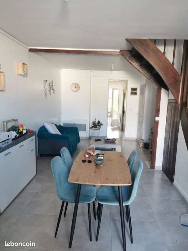 Maison 3 pièces 73 m² · à Fontenay-le-Comte · 73 m² · 700 €