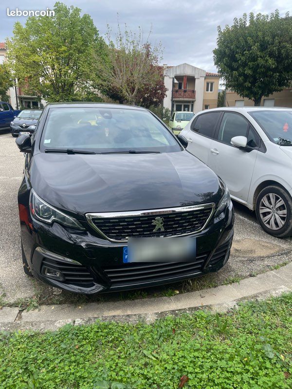 PEUGEOT 308 GTline (image 1)