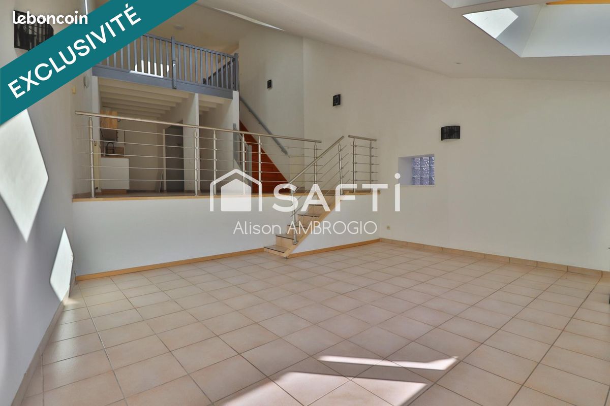 Appartement 5 pièces 160 m² · à Angevillers · 160 m² · 270 000 €