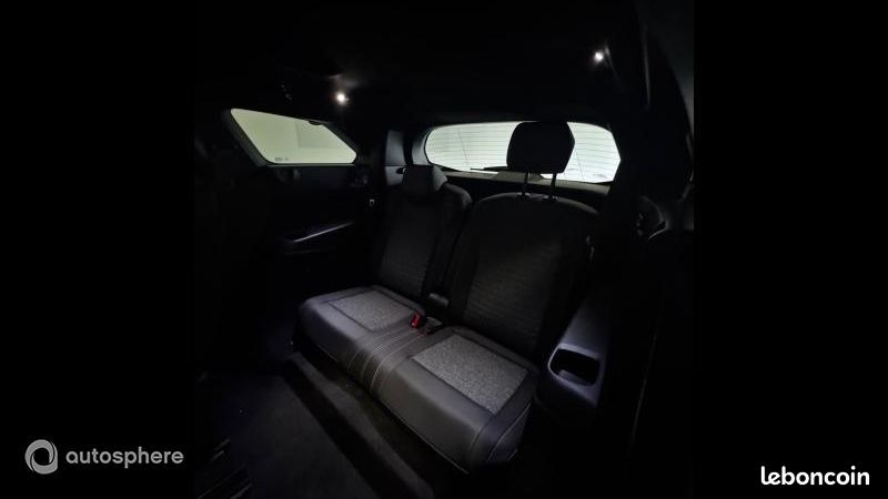 Peugeot 5008 Hybrid 145ch Allure e-DCS6 (image 6)
