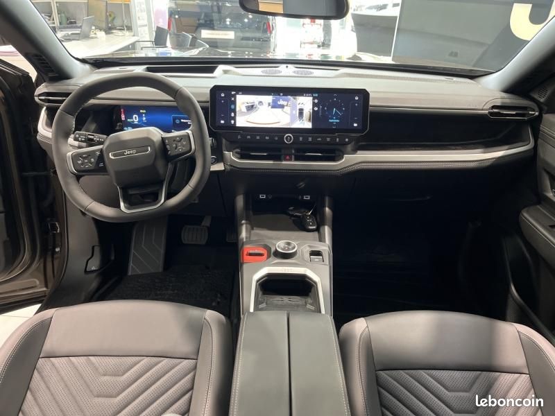 Jeep Compass Electrique 213ch 74kWh First Edition (image 10)