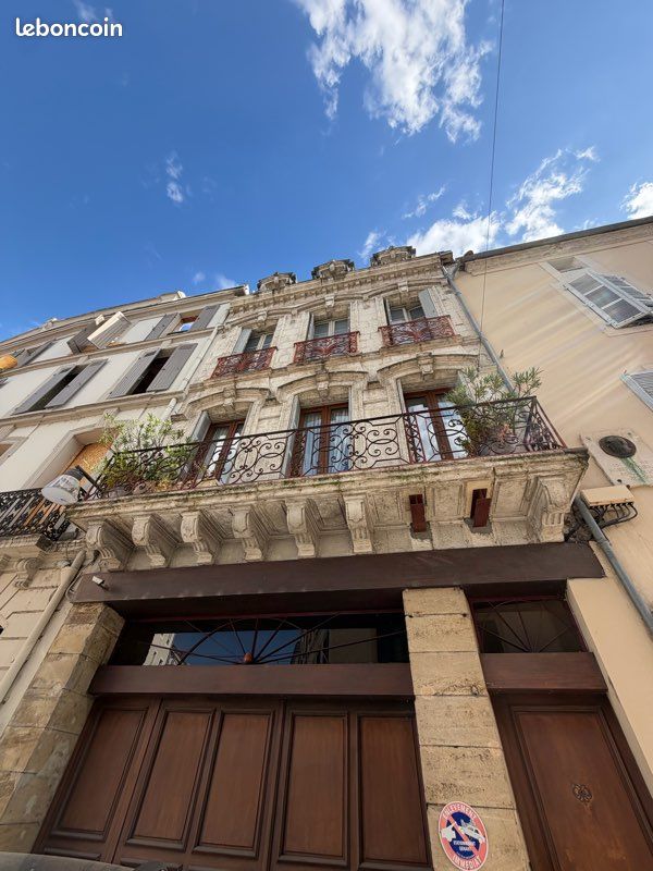Appartement 6 pièces 300 m² · à Mont-de-Marsan · 300 m² · 400 000 €