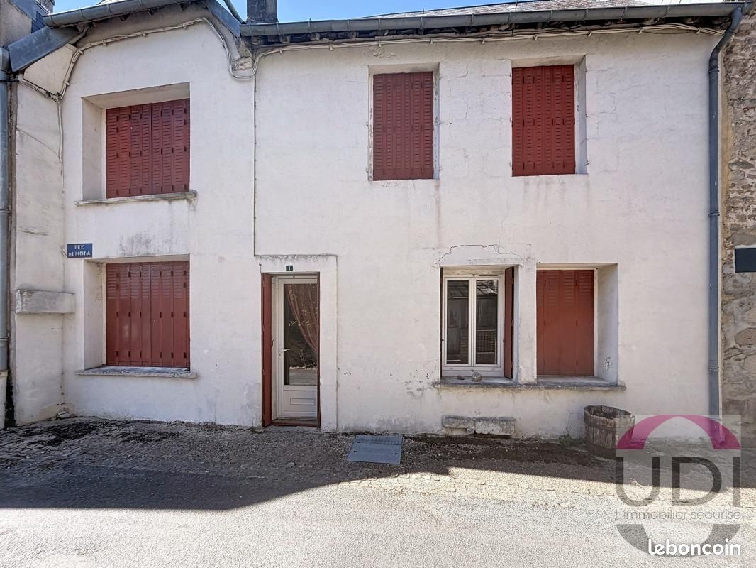 Maison 4 pièces 93 m² · à Bénévent-l'Abbaye · 93 m² · 39 000 €