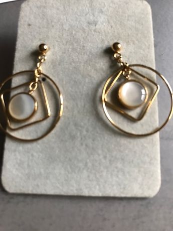 Louis Vuitton Earrings Boucle D'oreille Angel Love Faux Pearl with  Pouch