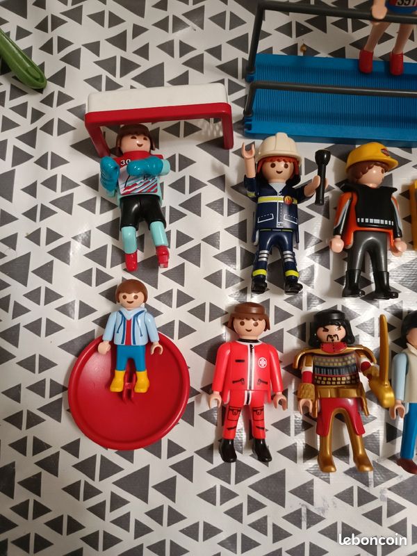 Lot playmobil (image 2)