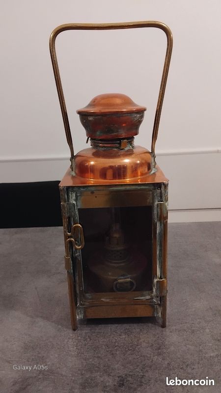 Lampe à Suspension Lanterne en Bronze et Laiton, France