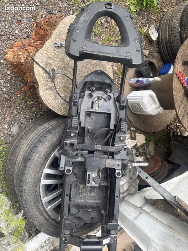 Av sans Boucle arrière de Yamaha FZ1 de 2007 Compatible de 2006 a 2015 FZ1 fz8 fz6 (image 1)