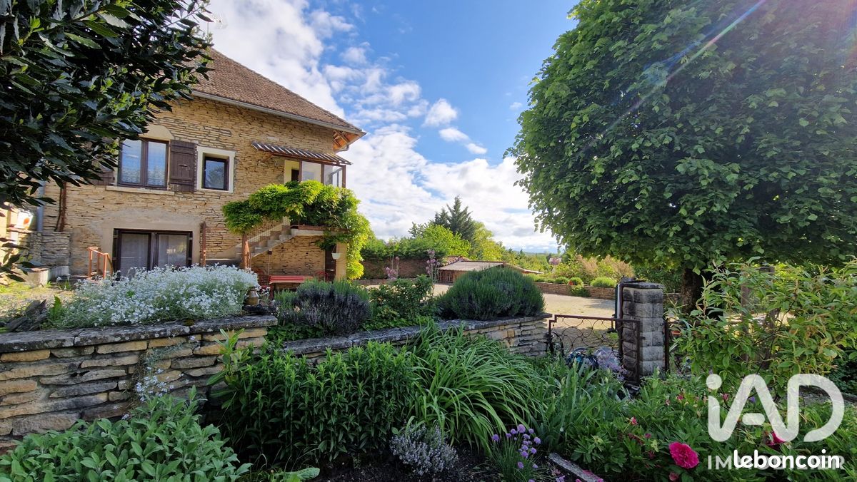 Maison 4 pièces 105 m² · à Moras · 105 m² · 359 000 €