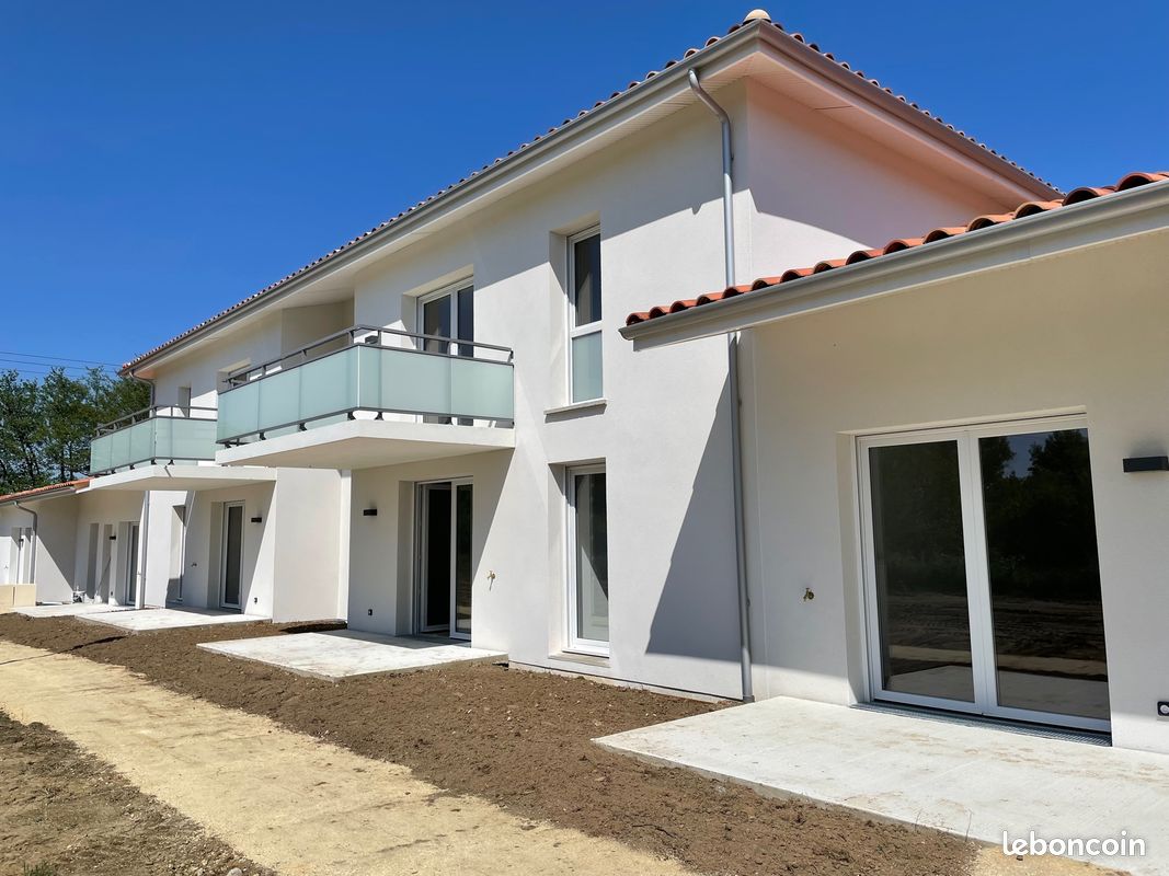 Appartement 2 pièces 45 m² · à Martillac · 45 m² · 686 €/mois