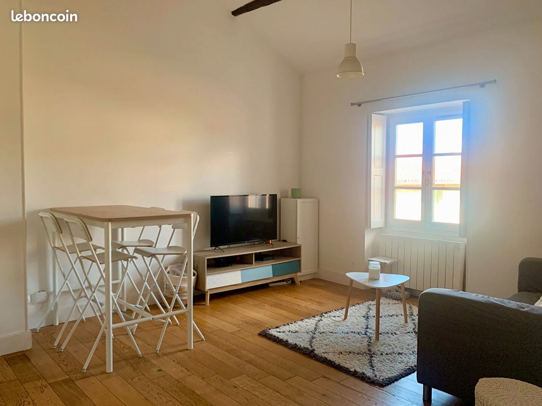 Appartement 2 pièces 36 m² · à Nîmes · 36 m² · 570 €/mois
