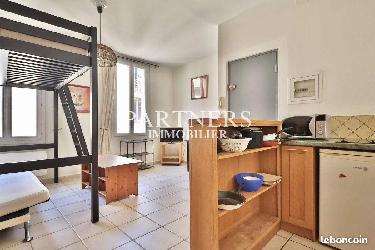Appartement 1 pièce 22 m² · à Aix-en-Provence · 22 m² · 620 €/mois