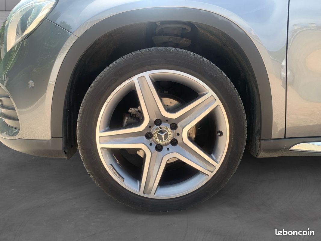 MERCEDES CLASSE GLA 200 SPORT EDITION BA Toit Ouvrant Panoramique caméra de recul carplay siège chauffant 156Ch Garantie 12 mois (image 19)