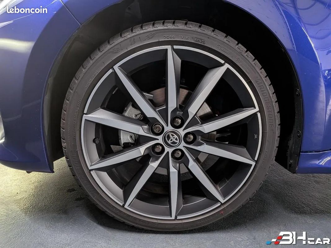 Toyota Yaris 1.5 130H 90 HYBRID FULL-HYBRID 0.8KWH GR-SPORT BVA (image 30)