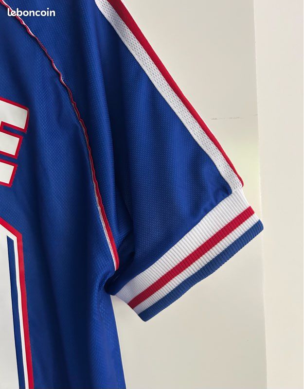 Maillot centenaire Exclusif ZIDANE authentique acheté à la Boutique FFF POP 50