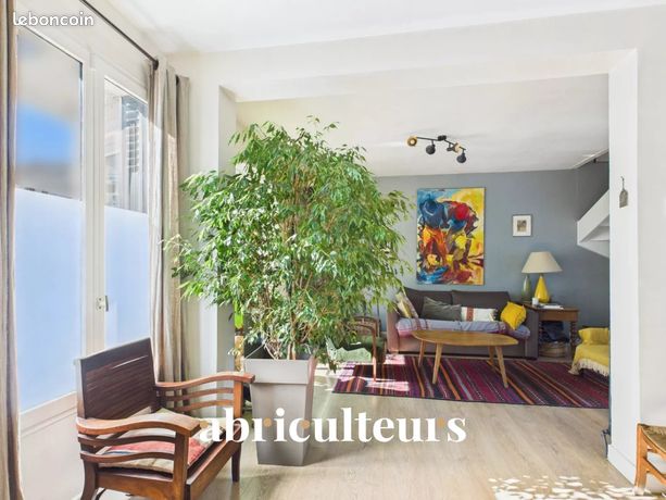 https://img.leboncoin.fr/api/v1/lbcpb1/images/59/d2/a6/59d2a60f7cc500b2e73b7ca459a0a7ab18d46062.jpg?rule=ad-image