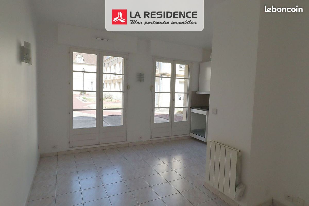 Appartement 2 pièces 38 m² · à Magny-en-Vexin · 38 m² · 750 €/mois