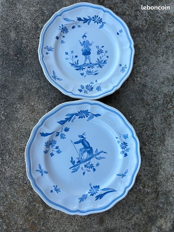 Plat de service et assiettes Longchamp motif Moustier (image 3)