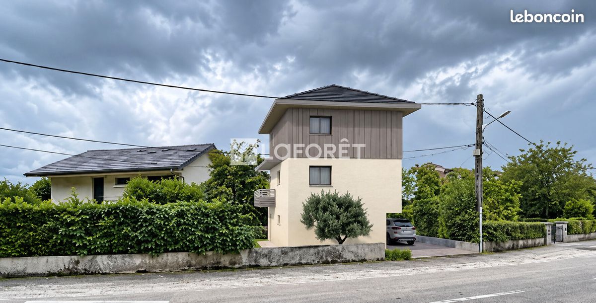Terrain 302 m² · à Challes-les-Eaux · 302 m² · 190 000 €