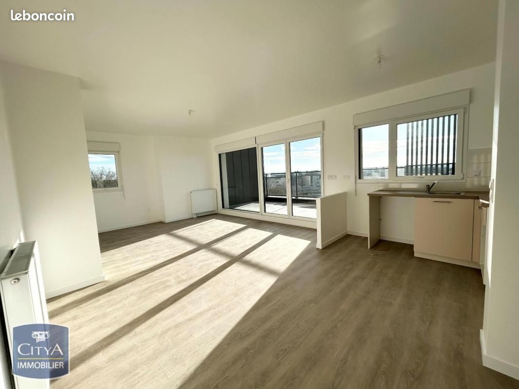 Appartement 5 pièces 103 m² · à Caen · 103 m² · 1 224 €
