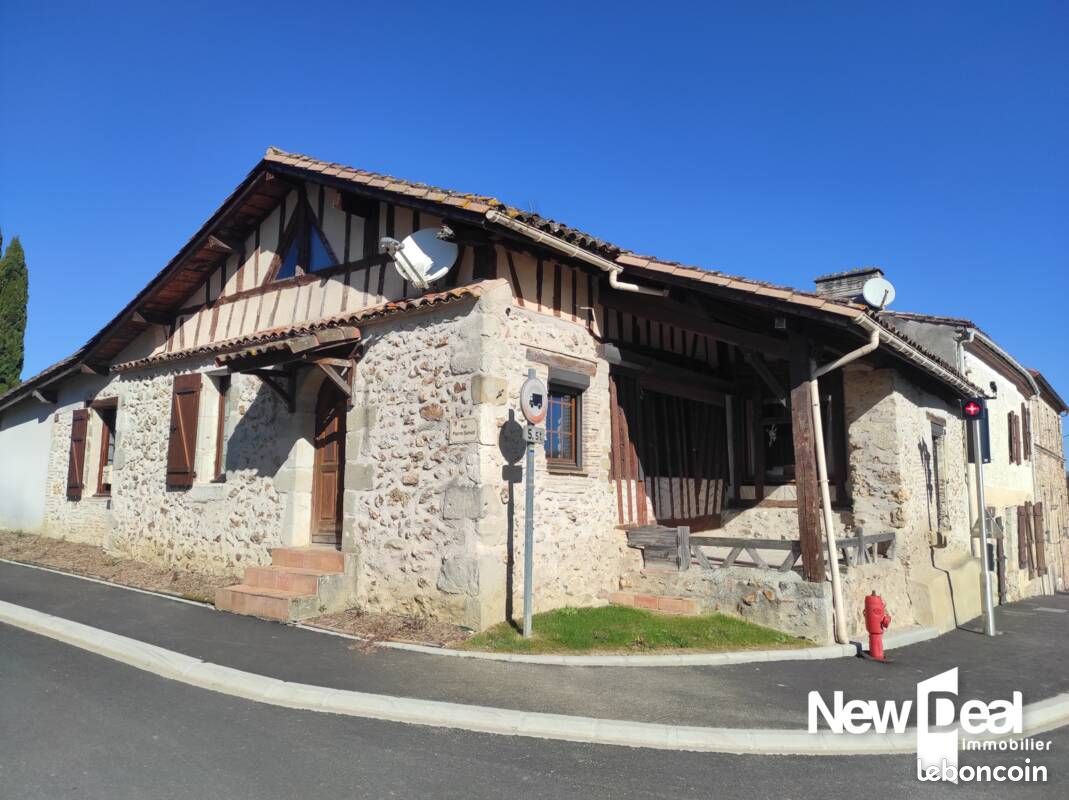 Maison 8 pièces 175 m² · à Pinel-Hauterive · 175 m² · 149 950 €