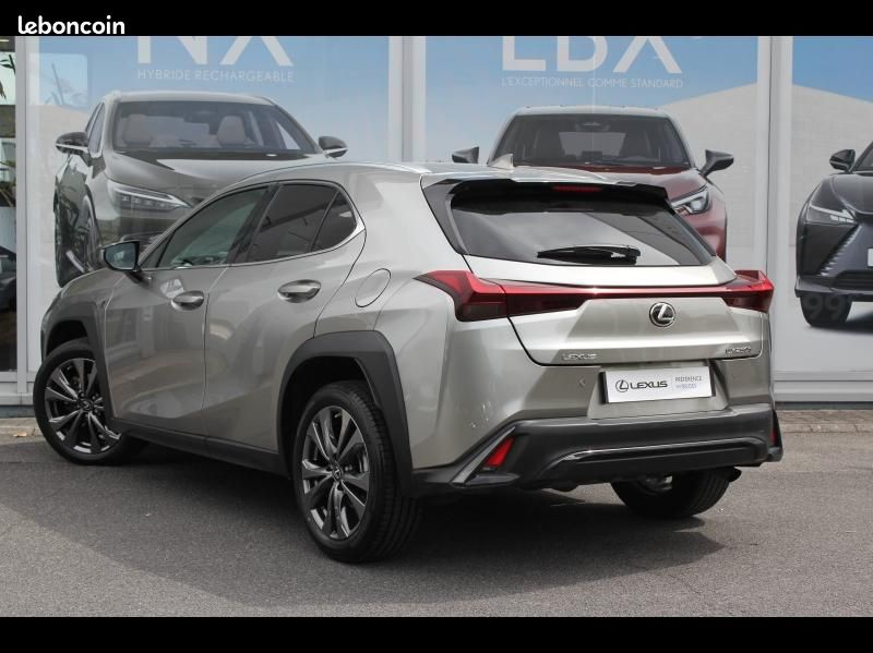 Lexus UX 250h F SPORT Design 2WD (image 5)
