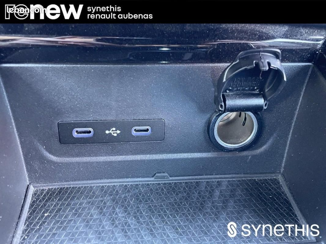 Renault Austral E-Tech hybrid 200 Techno (image 29)
