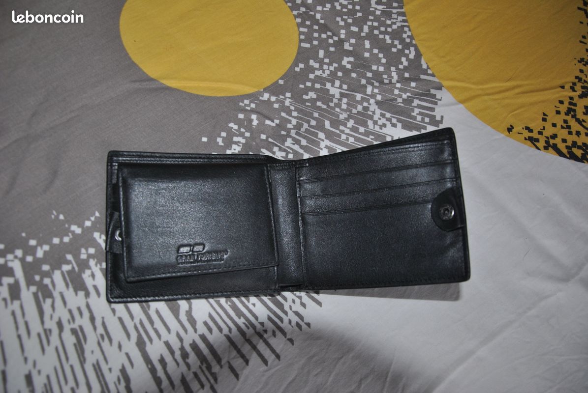 Beau portefeuille/porte cartes en cuir Granturismo GT5 signature Ed (image 1)