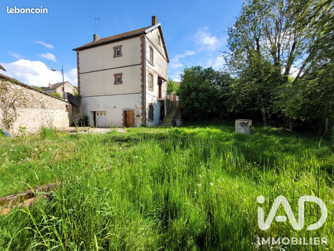 Maison 6 pièces 114 m² · à Esternay · 114 m² · 127 000 €