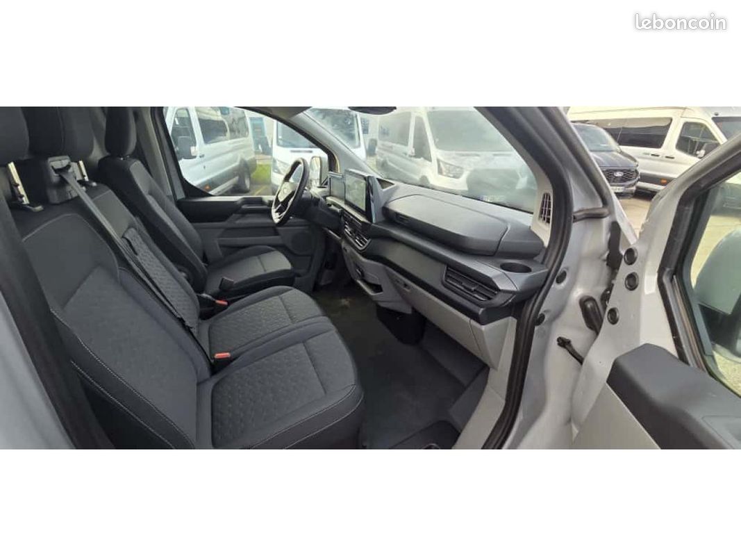 FORD TRANSIT CUSTOM 2.0 EcoBlue - 136 S&S FOURGON II Fourgon 280 L2H1 Limited (image 17)