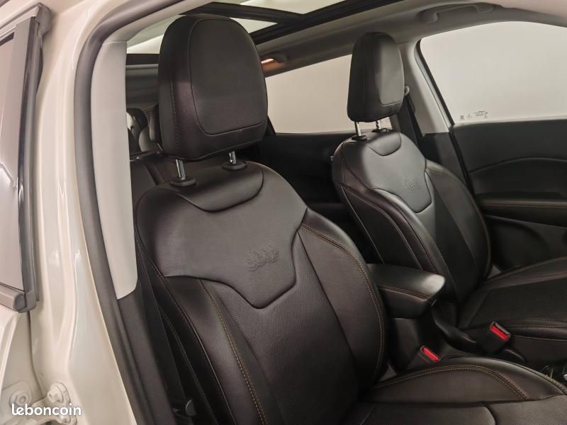 Jeep Compass 1.4 MultiAir II 140ch S Limited 4x2 (image 27)