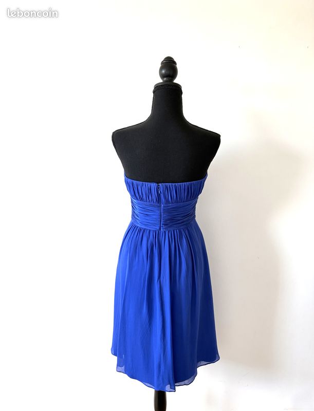 Robe bustier en soie (image 4)