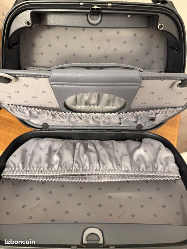 Vanity case Samsonite B-Lite 3 - 36 cm | Beauty case souple Samsonite B-Lite 3 - 36 cm pas cher