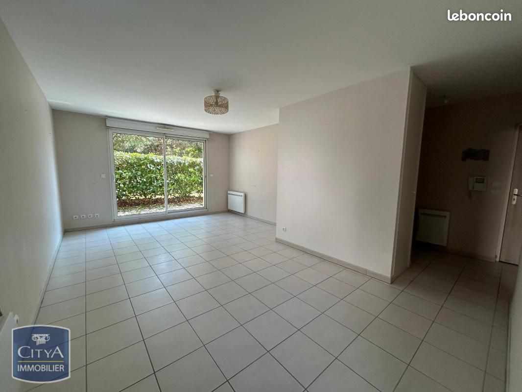 Appartement 2 pièces 55 m² · à Talant · 55 m² · 735 €/mois