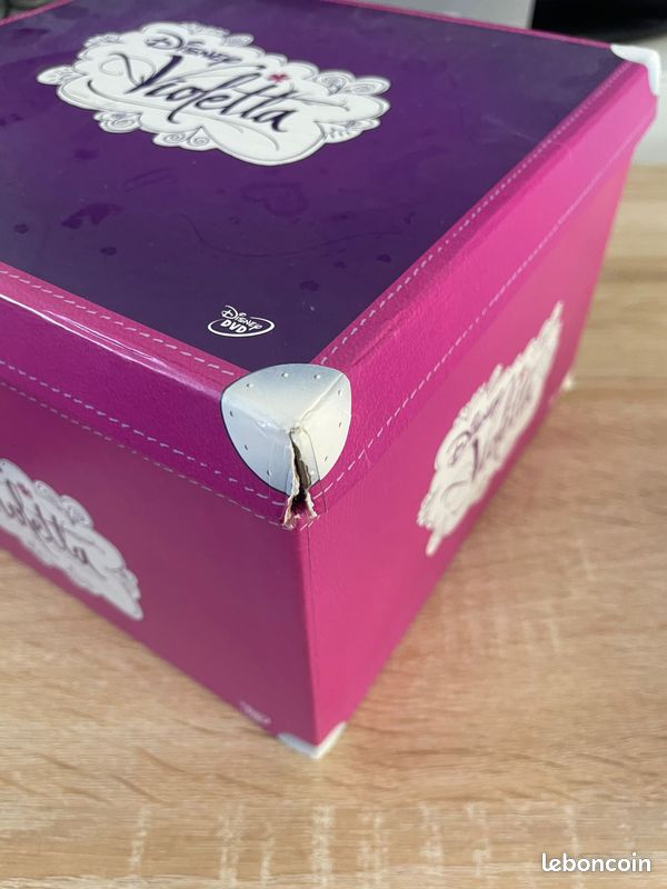 Coffret DVD disney violetta- Serie complete de saisons 1 a 3 (image 4)
