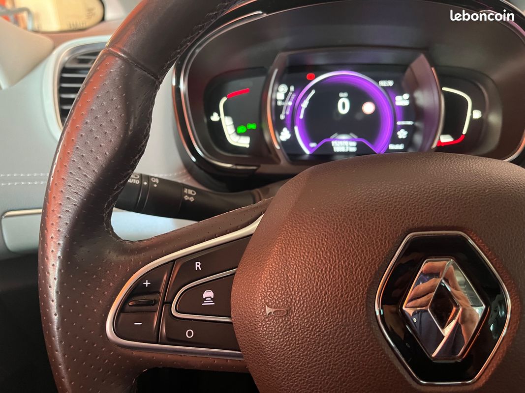 Renault espace 1.6 dci twin-turbo 160 ch energy initiale paris edc bva / car play (image 25)