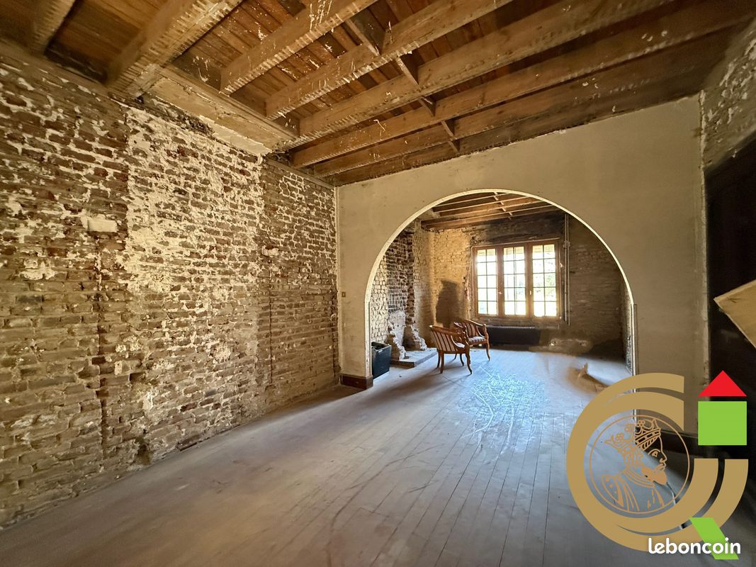 Maison 9 pièces 161 m² · à Hesdin-la-Forêt · 161 m² · 121 475 €