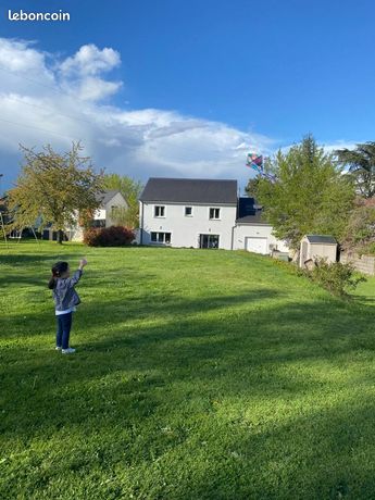 Maison meublée de 200 m2 sur grand terrain sans vis à vis