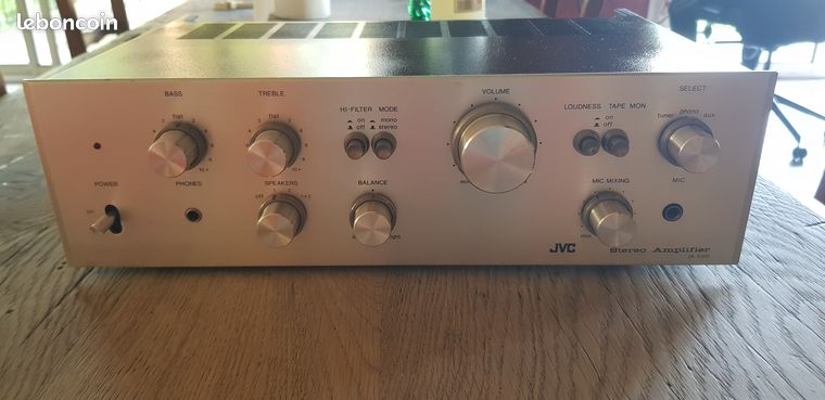 Joli amplificateur JVC vintage AX-R551 (Gebraucht) in Genève für CHF 89