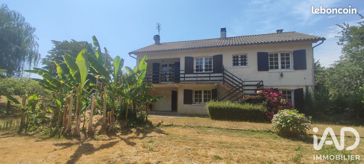Maison 6 pièces 135 m² · à La Crèche · 135 m² · 175 000 €