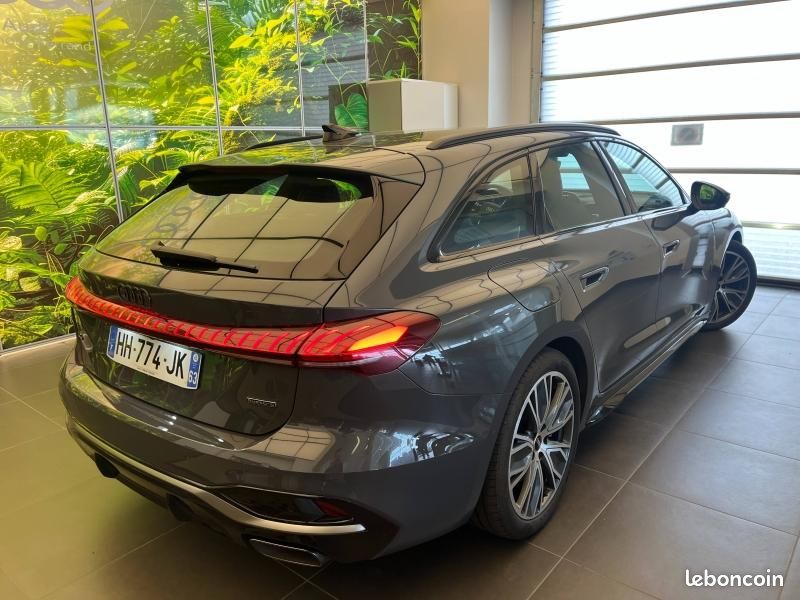 Audi A5 Avant 2.0 e-hybrid 299ch S line quattro S tronic 7 (image 26)