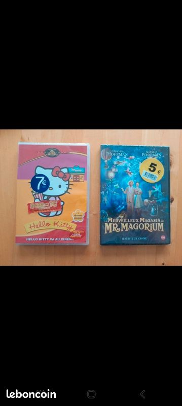Lot 2 DVD Hello Kitty et Le Merveilleux Magasin de Mr Magorium (image 1)