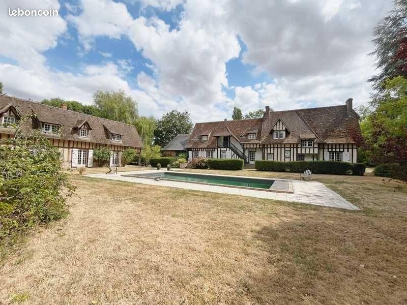 Maison 10 pièces 457 m² · à Gisors · 457 m² · 850 000 €