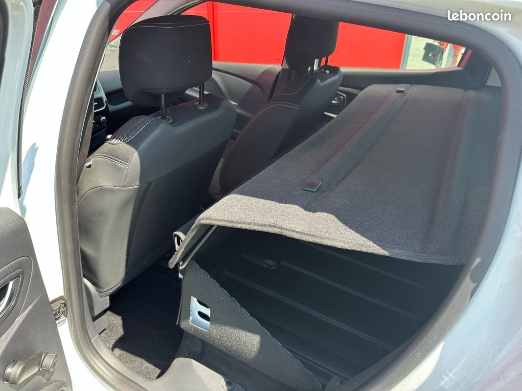 Renault CLIO IV 1.5 DCI 75 CH SOCIÉTÉ - GARANTIE 12 MOIS (image 23)