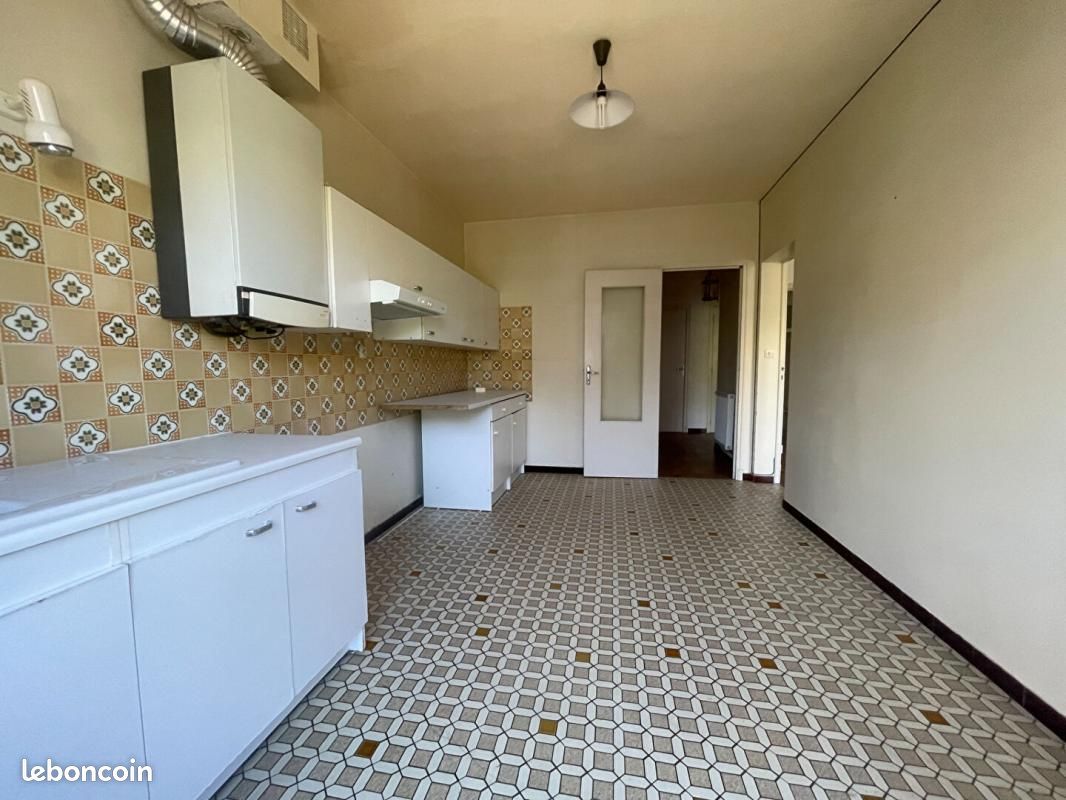 Appartement 3 pièces 86 m² · à Agen · 86 m² · 115 000 €