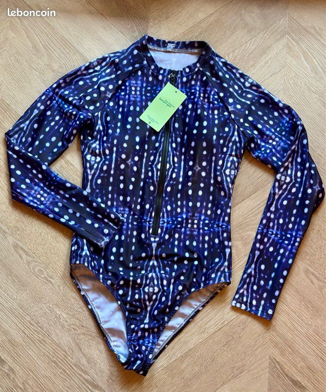 Maillot de bain 1 pièce manches longues imprimé requin-baleine neuf – taille S (image 3)