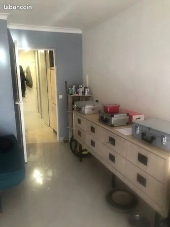 Studio 1 pièce 30 m²