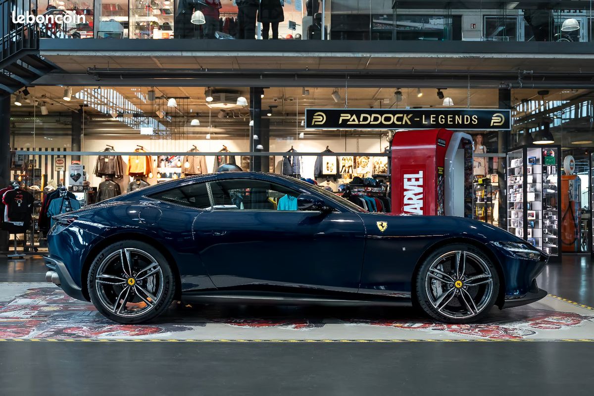 Ferrari Roma Coupé V8 3.9 620 ch - Blu Scozia - Volant LED Carbone - Malus inclus (image 3)