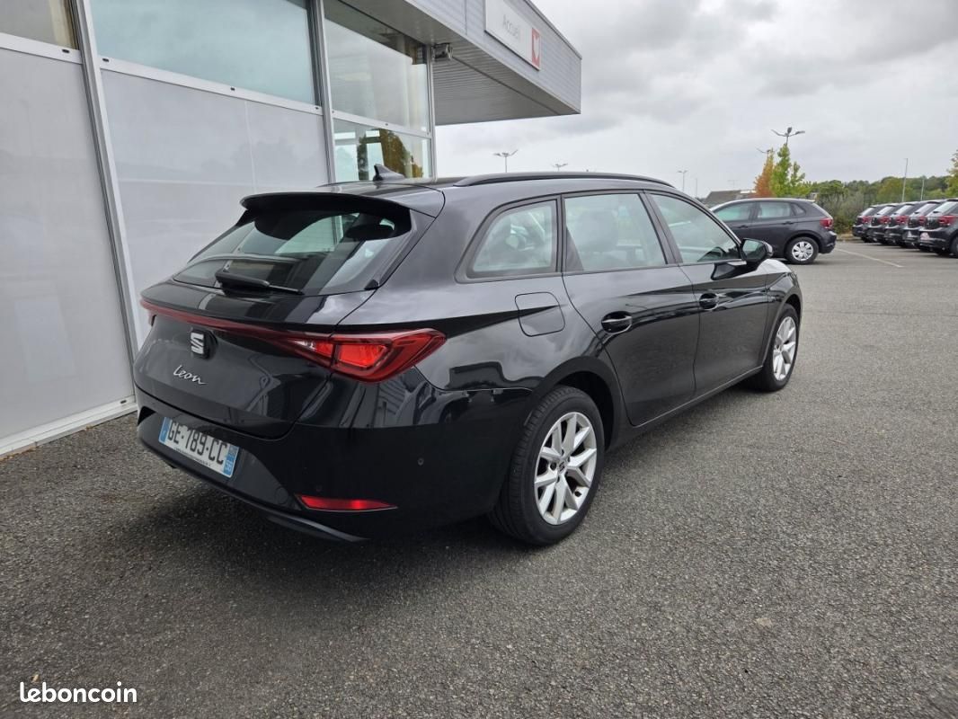 Seat Leon Sportstourer IV 2.0 TDI 150 DSG S&S Style Business (image 4)