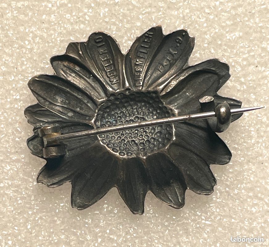 Broche Ancienne Mellerio Marguerite Métal Argenté - Vintage