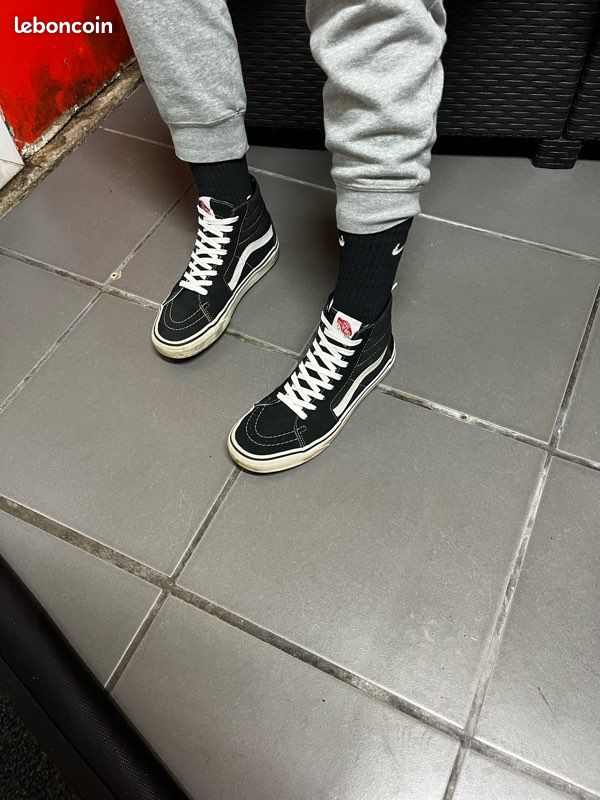 Vans Sk8 Hi Van's Noir Et Blanche Vans Montante Vans Noir